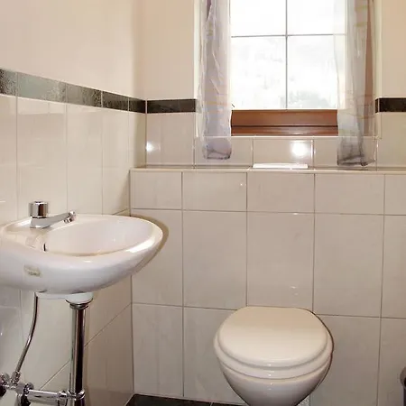 Haus Schiestl 200w *
